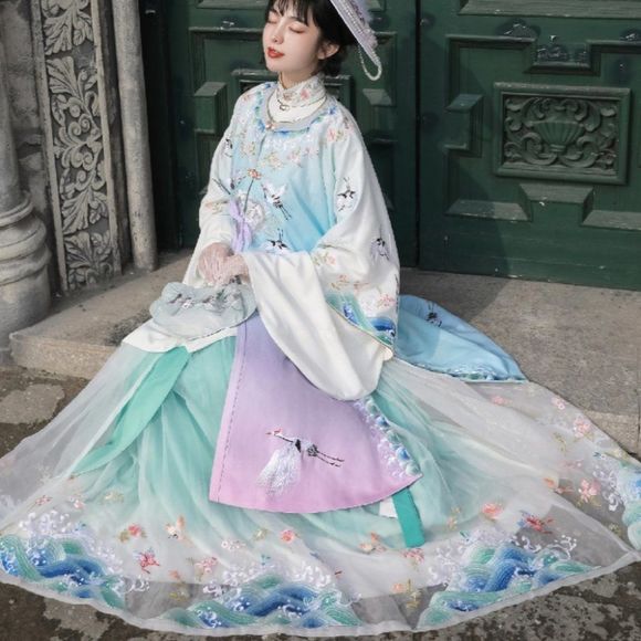 MARCHESA RENAISSANCE Embroidered Gown Set | Victoria Top Cardigan Maxi S… - Picture 8 of 10